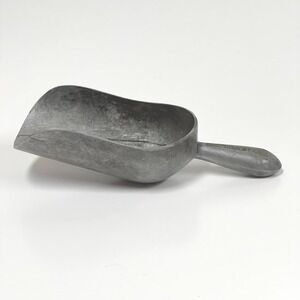 Vintage Cast Aluminum  Grain Scoop- 5280 Wearever
